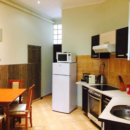 Kaz7 Kazinczy Apartment Budapest Ngoại thất bức ảnh
